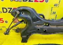 Балка под двс TOYOTA ISIS 2012 5120120370 ZGM15W 2ZRFAE, передняя