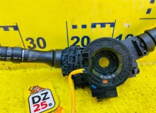Шлейф-лента руля TOYOTA ISIS 2012 8430652090 ZGM15W 2ZRFAE, передняя