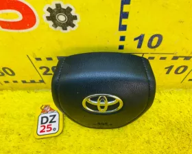 Подушка безопасности водителя Toyota