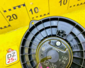 Мотор печки Toyota