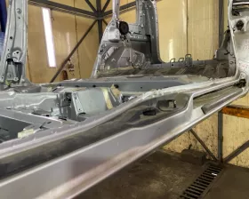 Порог кузова Toyota