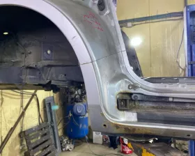 Порог кузова Toyota