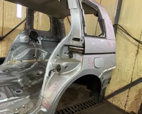 Крыло заднее Toyota