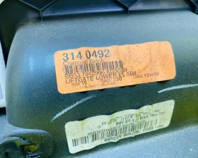 Обшивка двери багажника Ford