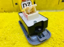Блок управления стеклоподъемниками MAZDA BONGO FRIENDEE 1995 S09A6635009 SGLR WLT, передний