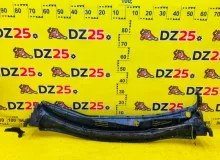 Жабо NISSAN WINGROAD 2009/Цвет QX1 66862JJ00A Y12 HR15DE, переднее