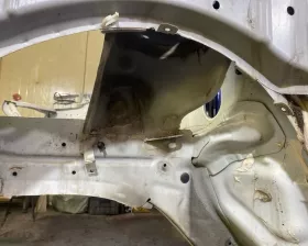 Лонжерон NISSAN
