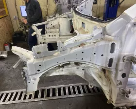 Лонжерон NISSAN