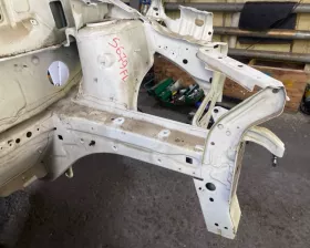 Лонжерон NISSAN