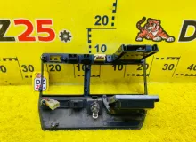 Консоль магнитофона TOYOTA LAND CRUISER 1995 5541260100 HDJ81V 1HDFT, передний