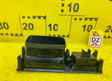 Часы TOYOTA LAND CRUISER 1995 8391060150 HDJ81V 1HDFT, передние