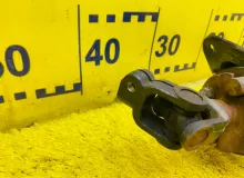 Рулевой карданчик TOYOTA LAND CRUISER 1995 4520360060 HDJ81V 1HDFT, передний