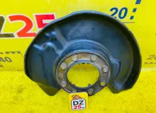Кожух тормозного диска TOYOTA LAND CRUISER 1995 4778260100 HDJ81V 1HDFT, передний левый