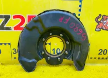 Кожух тормозного диска TOYOTA LAND CRUISER 1995 4778160100 HDJ81V 1HDFT, передний правый