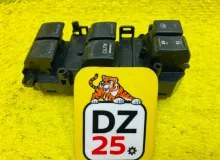Блок управления стеклоподъемниками HONDA STEP WAGON SPADA 2015/Цвет NH812P 35750TAAJ011M1 RP3 L15B, передний правый