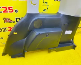 Обшивка багажника TOYOTA