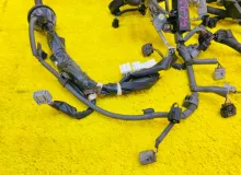 Коса двс TOYOTA ISIS 2011/Цвет 1F7 8212144720 ZGM15W 2ZRFAE, передняя