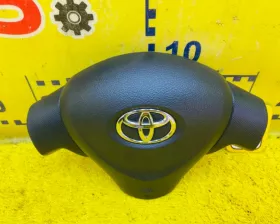 Подушка безопасности водителя Toyota