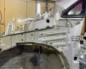 Лонжерон TOYOTA