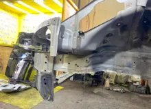 Лонжерон TOYOTA ISIS 2011/Цвет 1F7 5710244040 ZGM15W 2ZRFAE, передний левый
