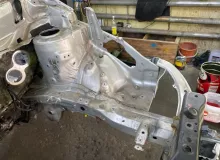 Лонжерон TOYOTA ISIS 2011/Цвет 1F7 5710244040 ZGM15W 2ZRFAE, передний левый