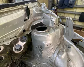Лонжерон TOYOTA
