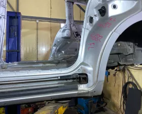 Порог кузова TOYOTA