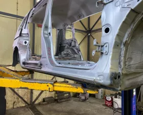 Порог кузова Toyota