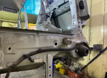 Тазик железный TOYOTA ISIS 2011/Цвет 1F7 5706844070 ZGM15W 2ZRFAE, задний