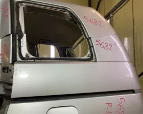 Крыло заднее TOYOTA