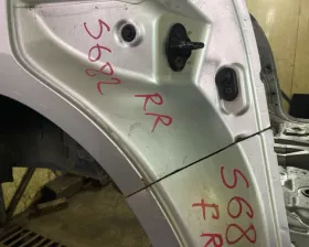 Крыло заднее TOYOTA