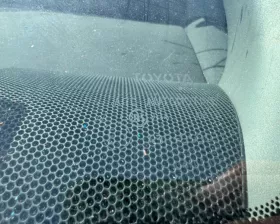 Лобовое стекло Toyota