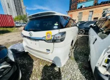 Двигатель TOYOTA WISH 2012 1900037630 ZGE25W 2ZRFAE