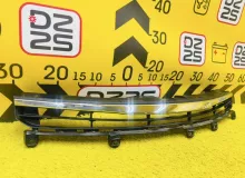 Решетка радиатора TOYOTA WISH 2013 5310168020 ZGE20W 2ZRFAE, передняя