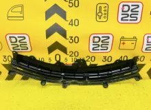 Решетка радиатора TOYOTA WISH 2013 5310168020 ZGE20W 2ZRFAE, передняя