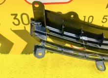 Решетка радиатора TOYOTA WISH 2013 5310168020 ZGE20W 2ZRFAE, передняя
