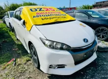 Двигатель TOYOTA WISH 2013 1900037620 ZGE20W 2ZRFAE