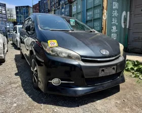 Бампер Toyota