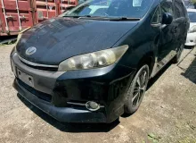 Бампер TOYOTA WISH 2012 5211968170C0 ZGE20W 2ZRFAE, передний