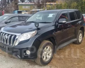 Шторка багажника Toyota