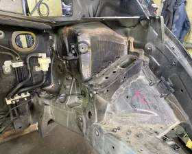 Лонжерон Honda