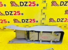 Бардачок между сиденьями TOYOTA NADIA 1999/Цвет 1C0 5891044060B0 SXN10 3SFE, передний