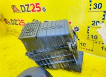 Корпус воздушного фильтра TOYOTA NADIA 1999/Цвет 1C0 1770074581 SXN10 3SFE, передний