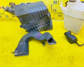 Корпус воздушного фильтра Toyota