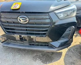 Бампер Toyota