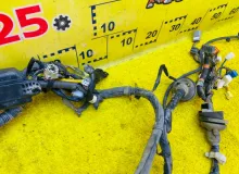 Коса под капот TOYOTA NADIA 1999/Цвет 1C0 8211144560 SXN10 3SFE, передняя