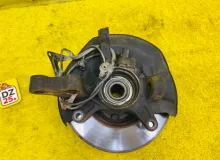 Ступица TOYOTA NADIA 1999/Цвет 1C0 SXN10 3SFE, передняя правая