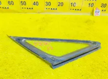 Стекло форточка TOYOTA NADIA 1999/Цвет 1C0 6211044010 SXN10 3SFE, переднее правое