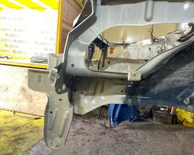 Лонжерон Toyota