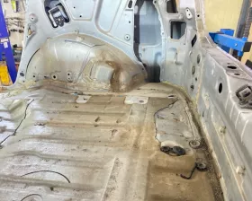 Тазик железный Toyota
